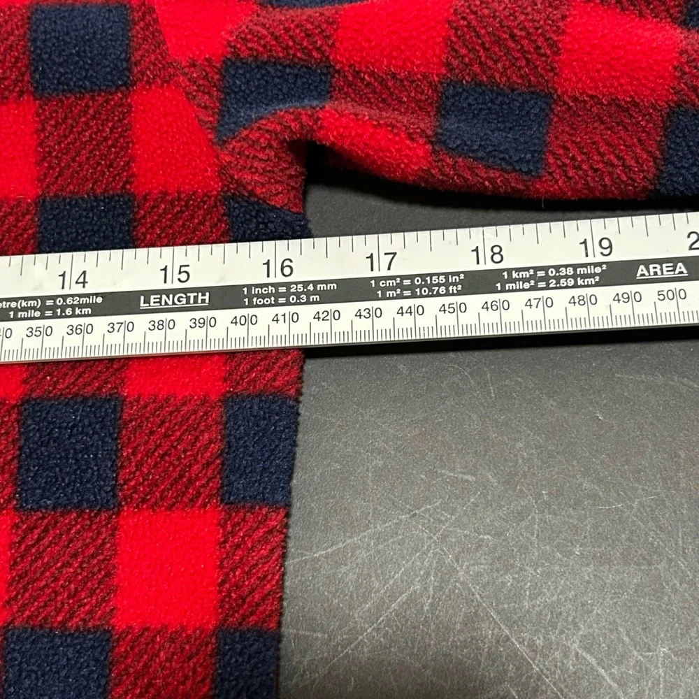 The Childrens Place Kids‎ Red Navy Buffalo Plaid Fleece 1/4 Zip Pullover M 7/8